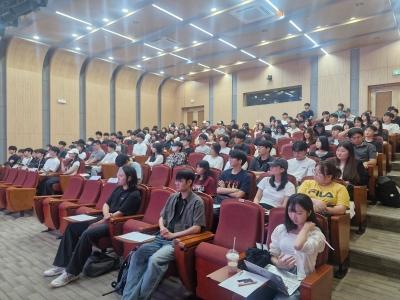‘학생 경력 설계 위해’ 글로벌 법조 전문가 초청 특강 게시글 썸네일