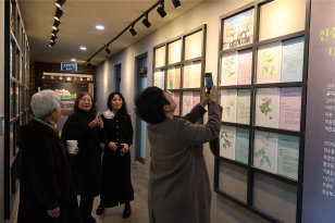 주요뉴스 우리대학 자연사박물관, 시민과 함께하는 세밀화 특별전 썸네일