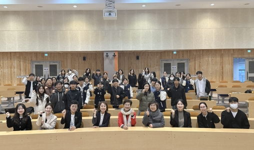뉴욕대학교 이혜옥 교수, 우리대학 간호대 ‘성공적 노화와 리더십’ 특강… 글로벌 연구 네트워크 기반 마련 게시글 썸네일
