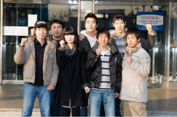 동아리 '황금나침반', 전국 모의투자대회 1위 썸네일