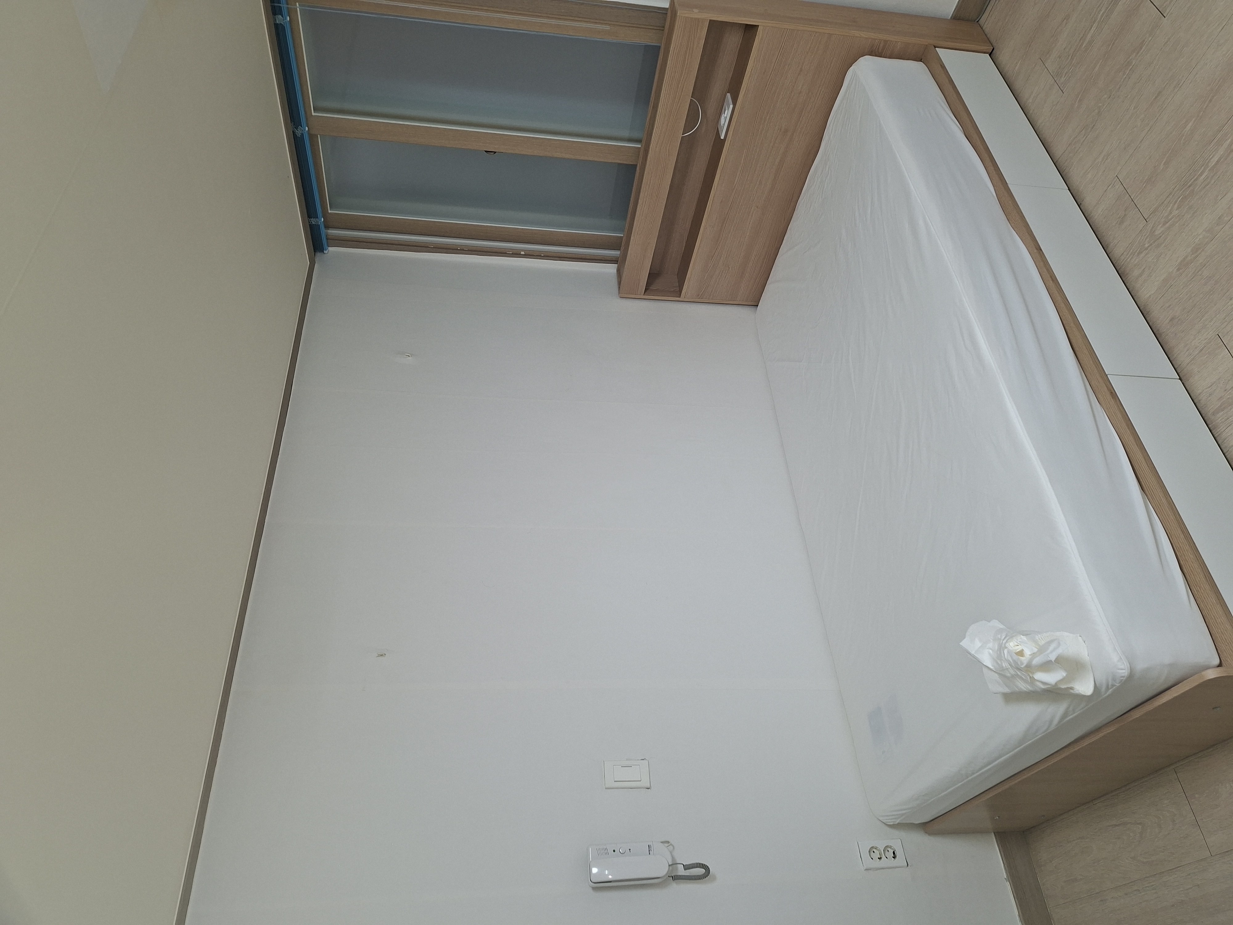 전북대 신정문 부근 100/33 양도합니다 게시글 썸네일