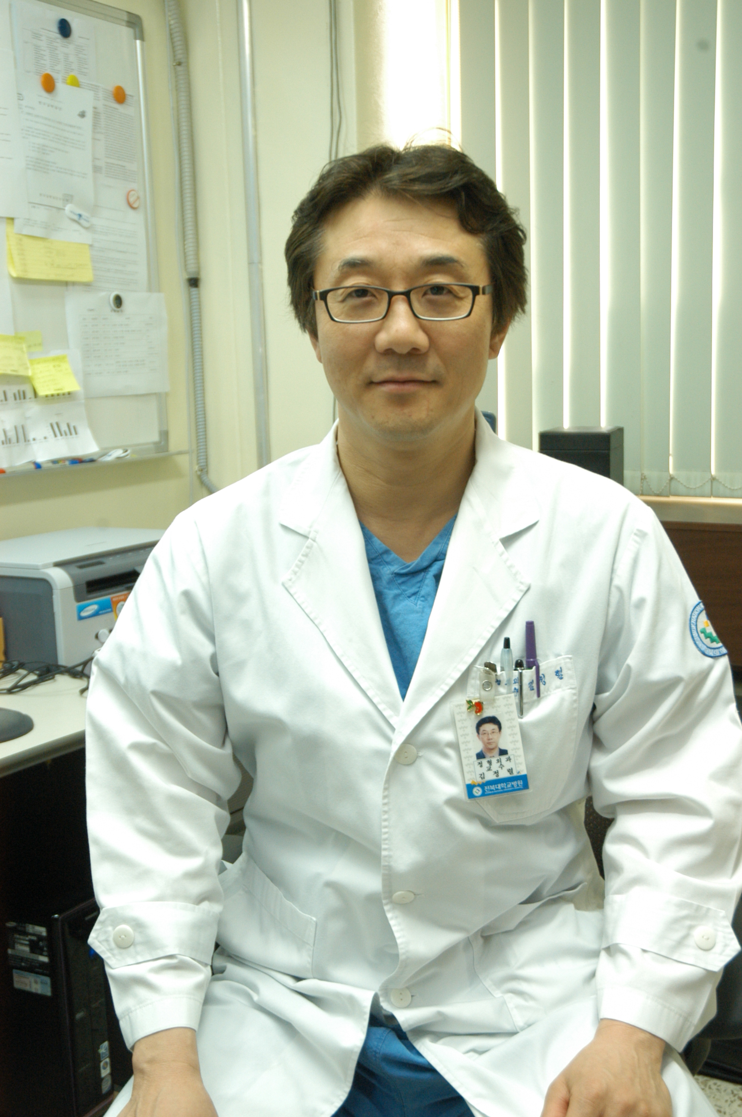 김정렬 교수팀, 성장판 손상 새 치료법 개발 썸네일