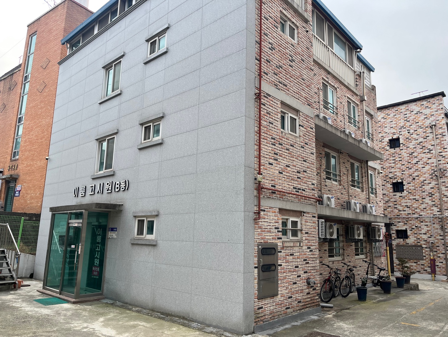 여성전용고시원임대(단기가능/전북대1분거리/공과금없음)* 이룸고시원 B 동 (통집앞) * 게시글 썸네일