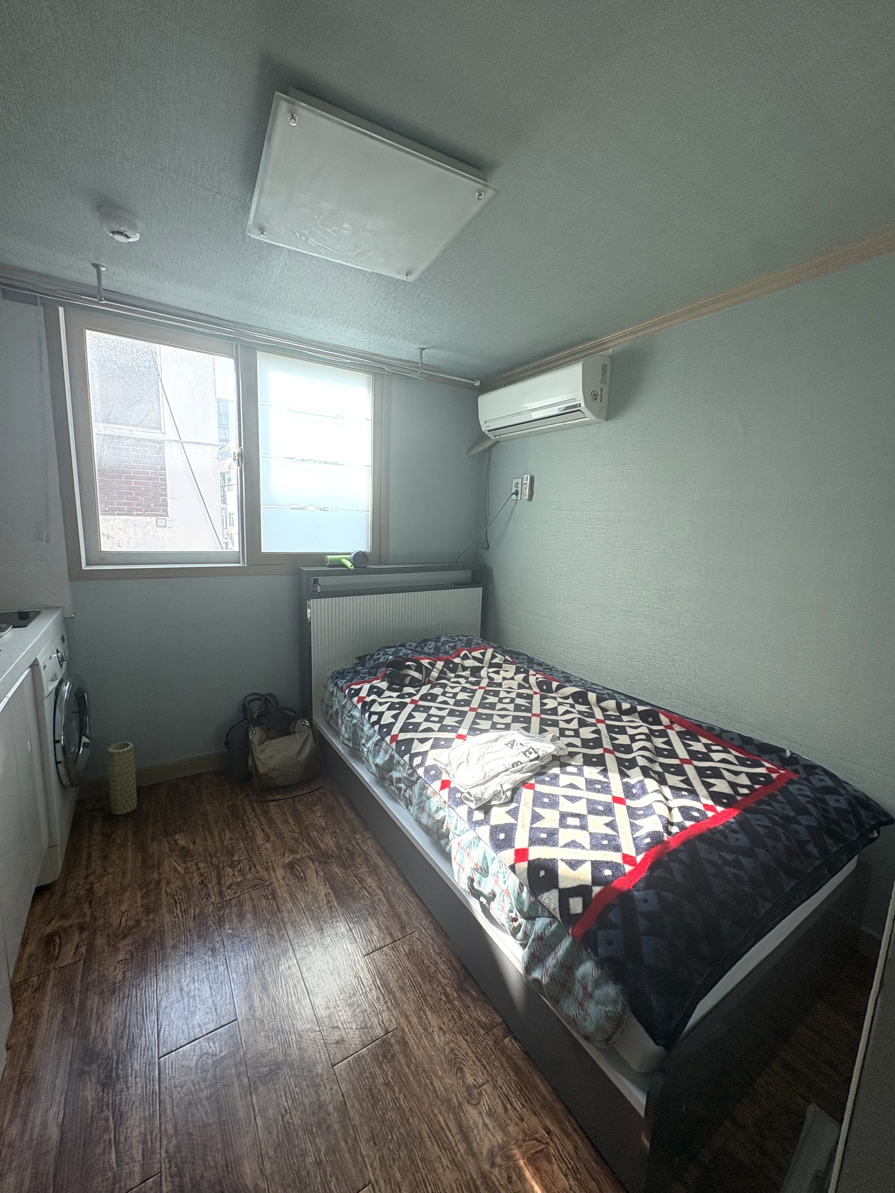 ✔️1월 월세 이미 납부 / 전기세만 부담 / 자취방 양도합니다 썸네일