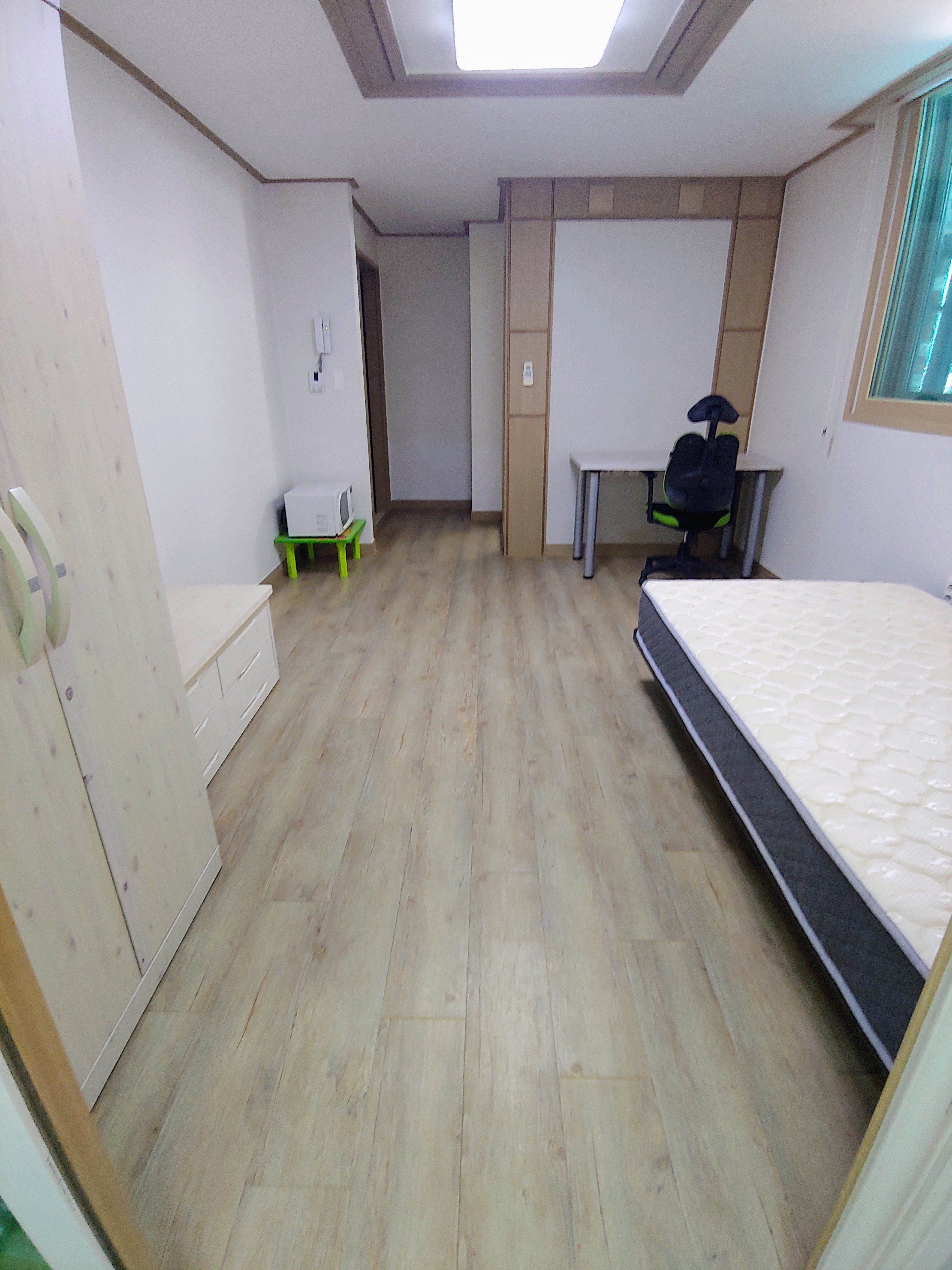 [주인직거래] 깨끗한 풀옵션 원룸 있습니다 게시글 썸네일