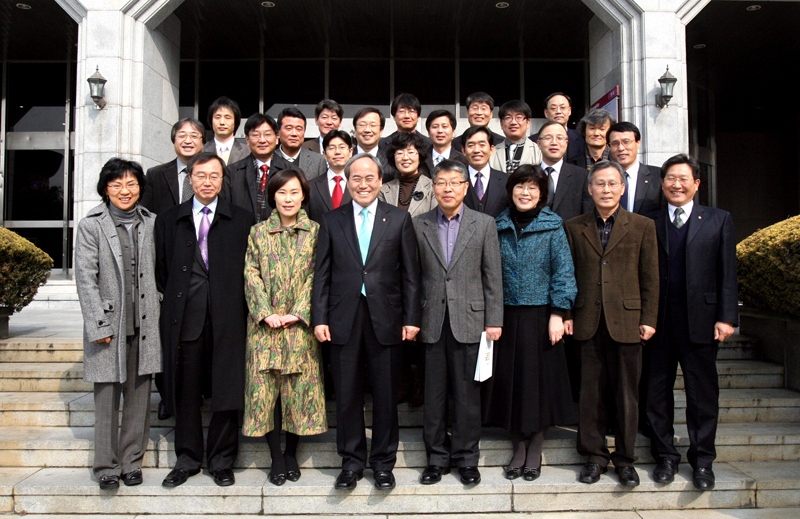 고분자나노공학, 우리 대학 최우수학과 선정 썸네일