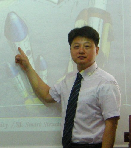 이정률 교수, 우주발사체 개발 연구 나선다 썸네일