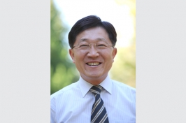 신형식 교수, 전북작가회의 제1회 참고운상 수상 썸네일